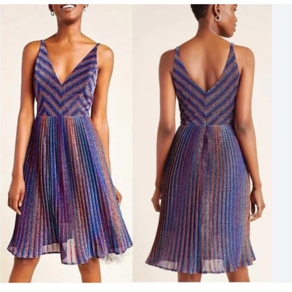 NWT Dress the Population Haley Metallic Stripe V-neck Cocktail Dress - Picture 3 of 16
